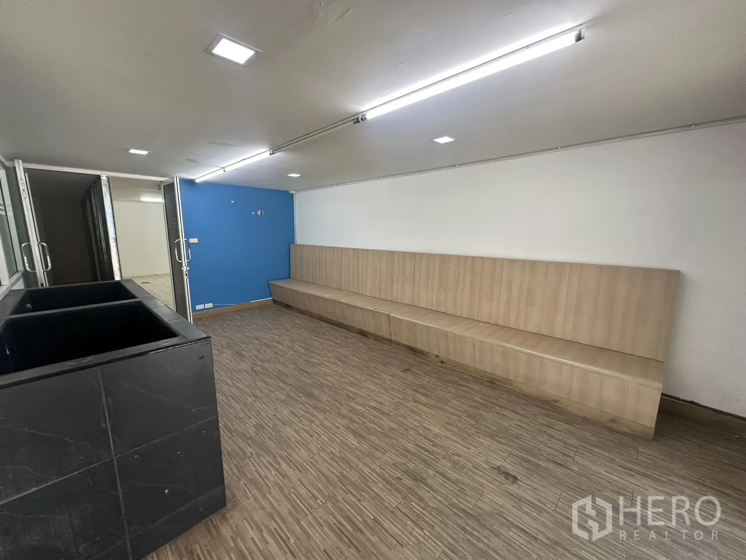 Property Image #10 for property BRE14784