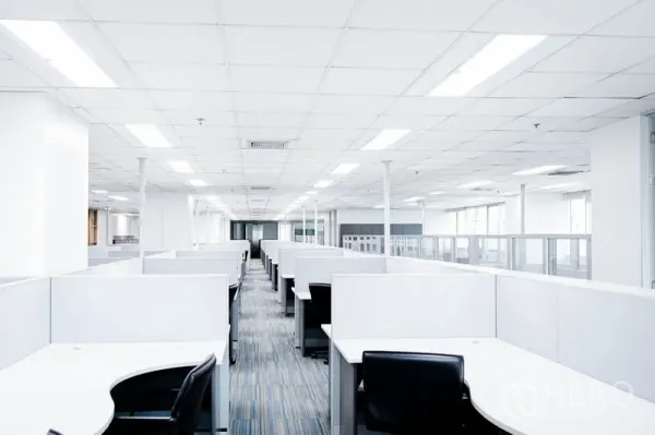 Office Space for rent in Watthana, Bangkok - Symmetrical rows of white cubicles in a spacious office floor.