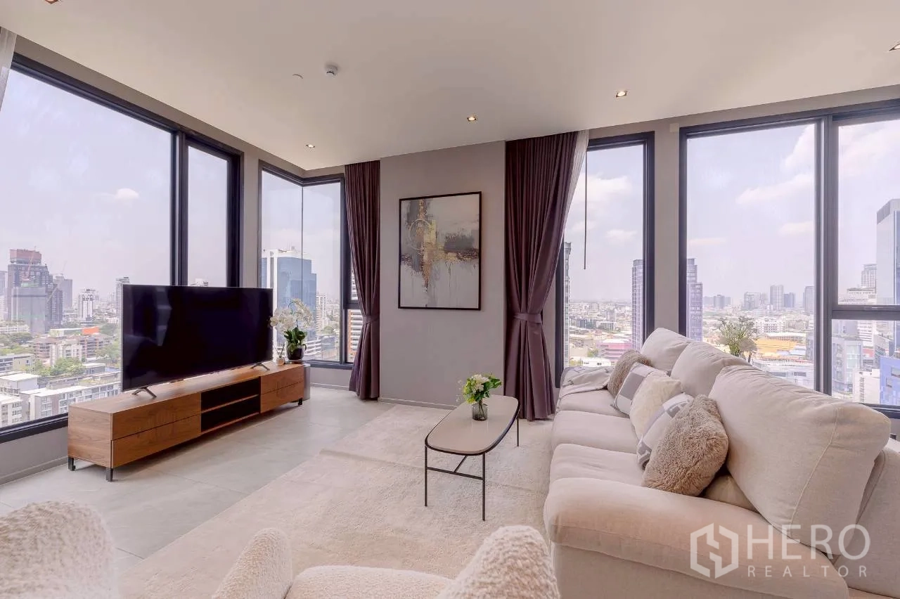 Property Image #3 for property HRE00621