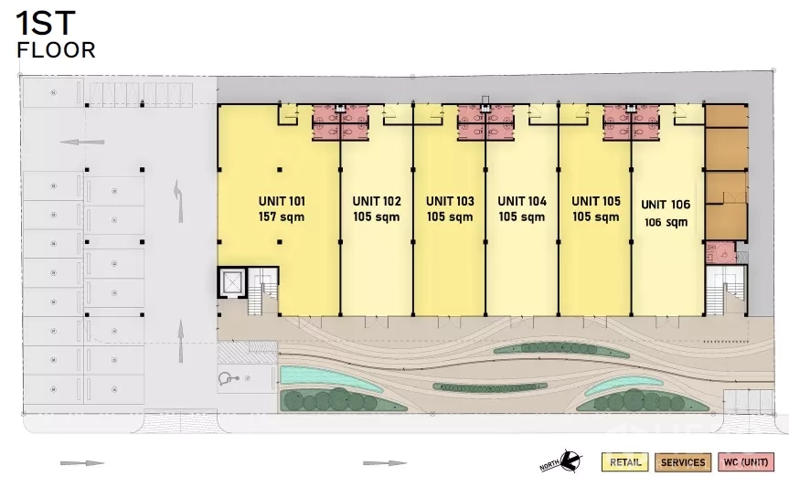 零售空间 出租在Khlong Toei, Bangkok - 一层平面图，标示105平方米铺位与服务核心。