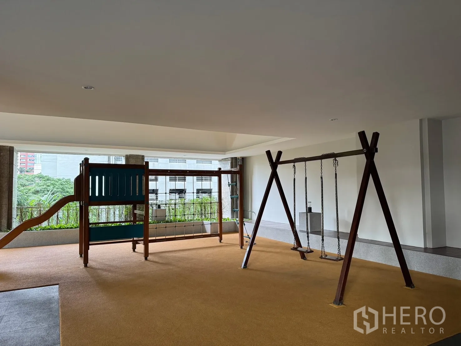 Property Image #22 for property HRE00314