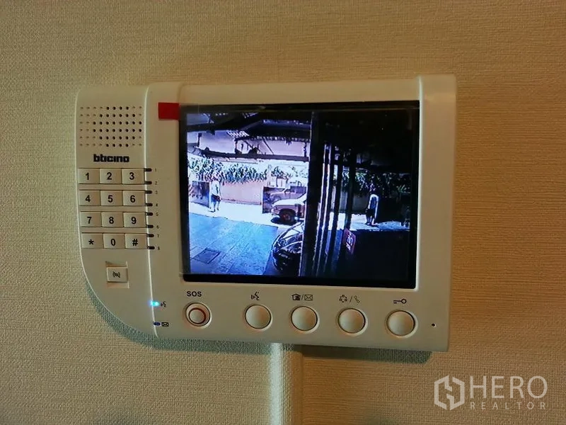 คอนโด ให้เช่าหรือขายในChatuchak, Bangkok - จอมอนิเตอร์อินเตอร์คอมรักษาความปลอดภัยติดผนัง