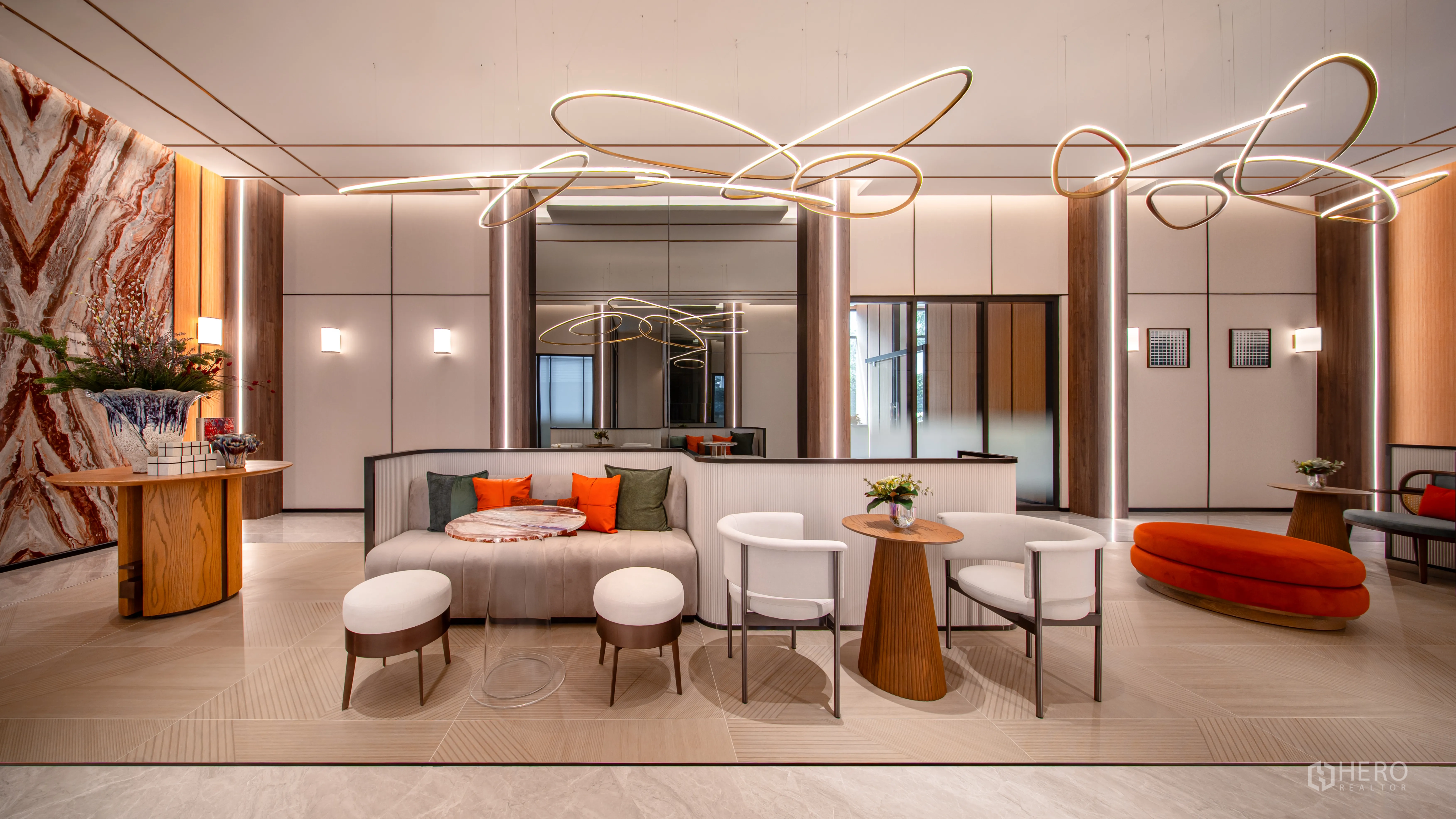 Property Image #2 for property HRE00631