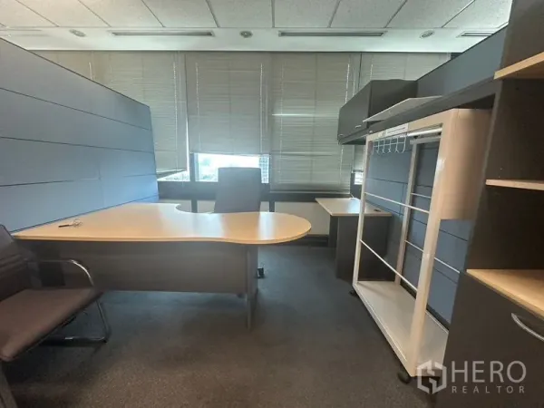 Office Space for rent in Khlong Toei, Bangkok - Furnished manager’s room with built-in storage and large windows with blinds.