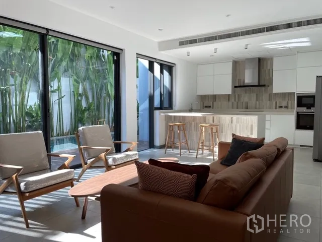 Property Image #21 for property HRE00619