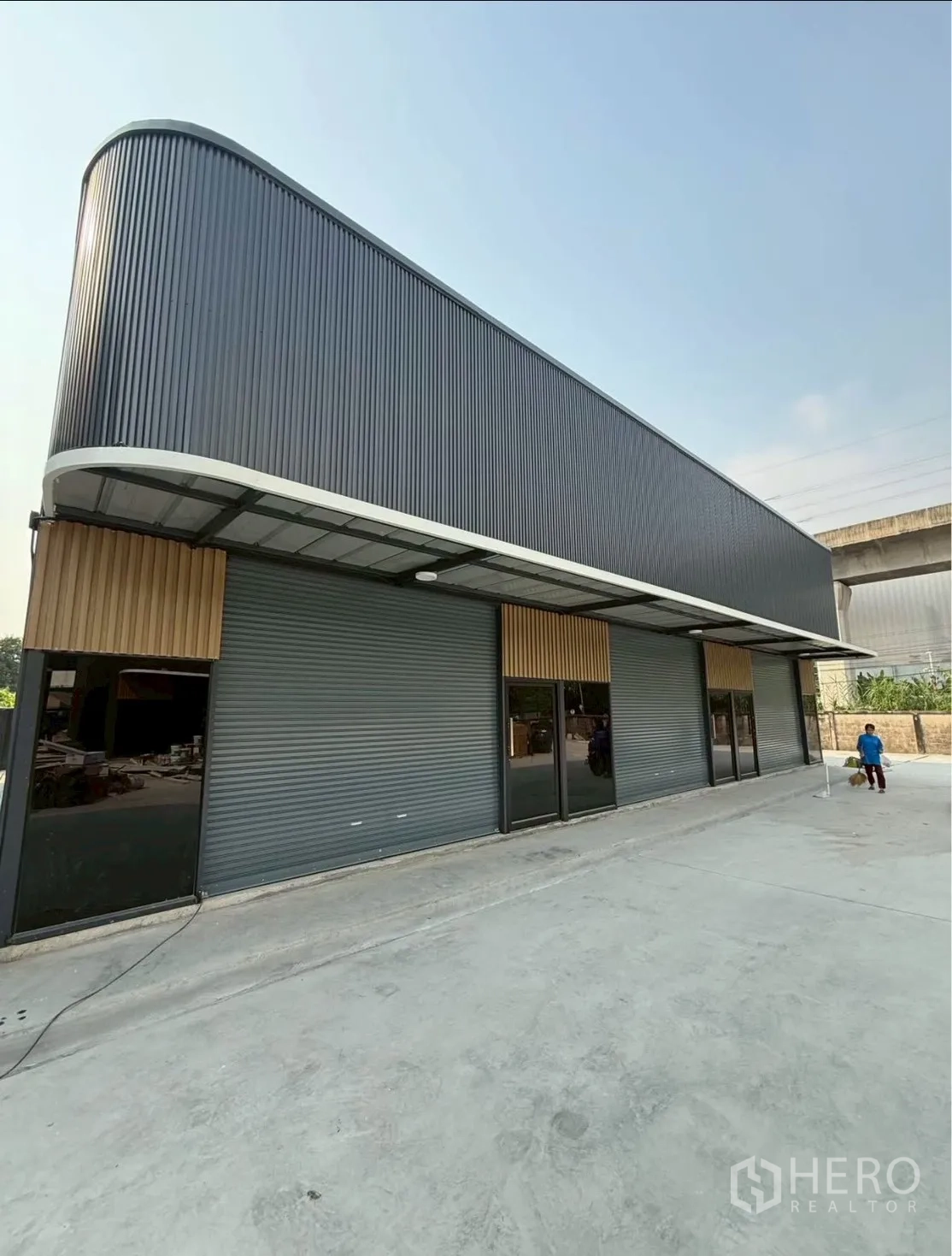 Property Image #5 for property HRE00181