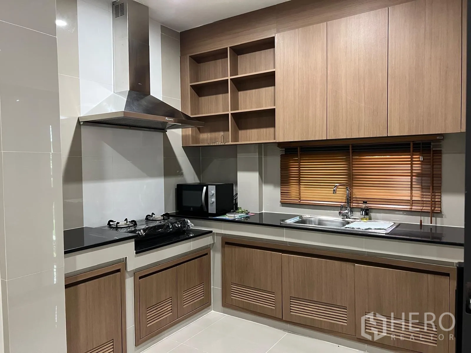 Property Image #20 for property BRE16494