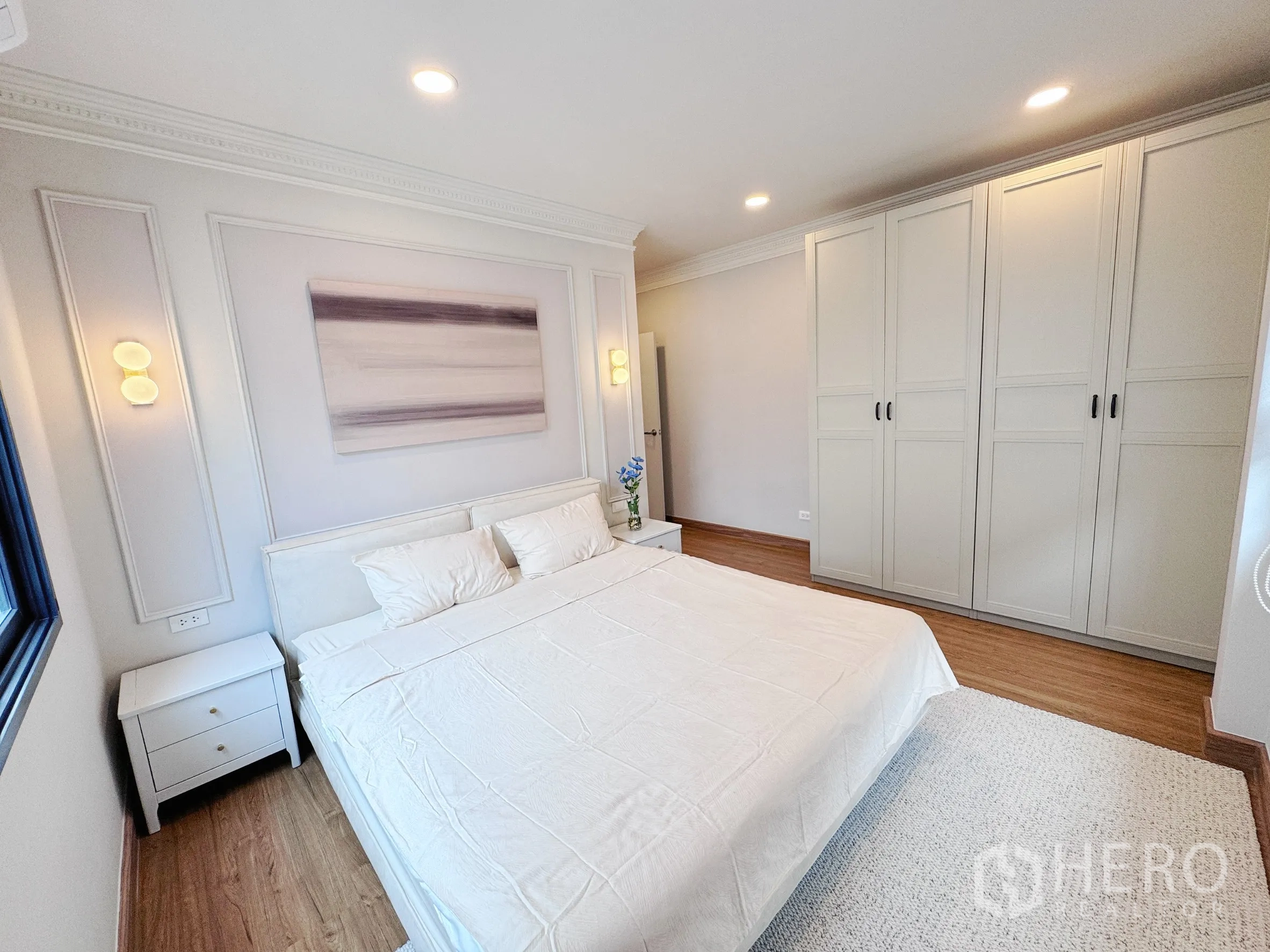 Property Image #22 for property HRE01186