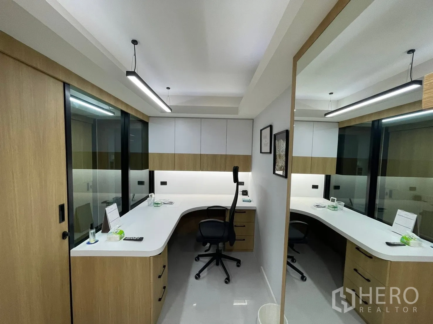 Property Image #19 for property HRE00373