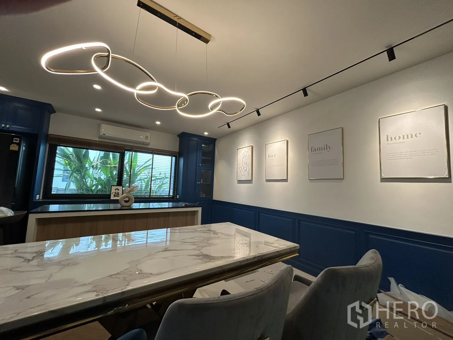 Property Image #20 for property HRE00607