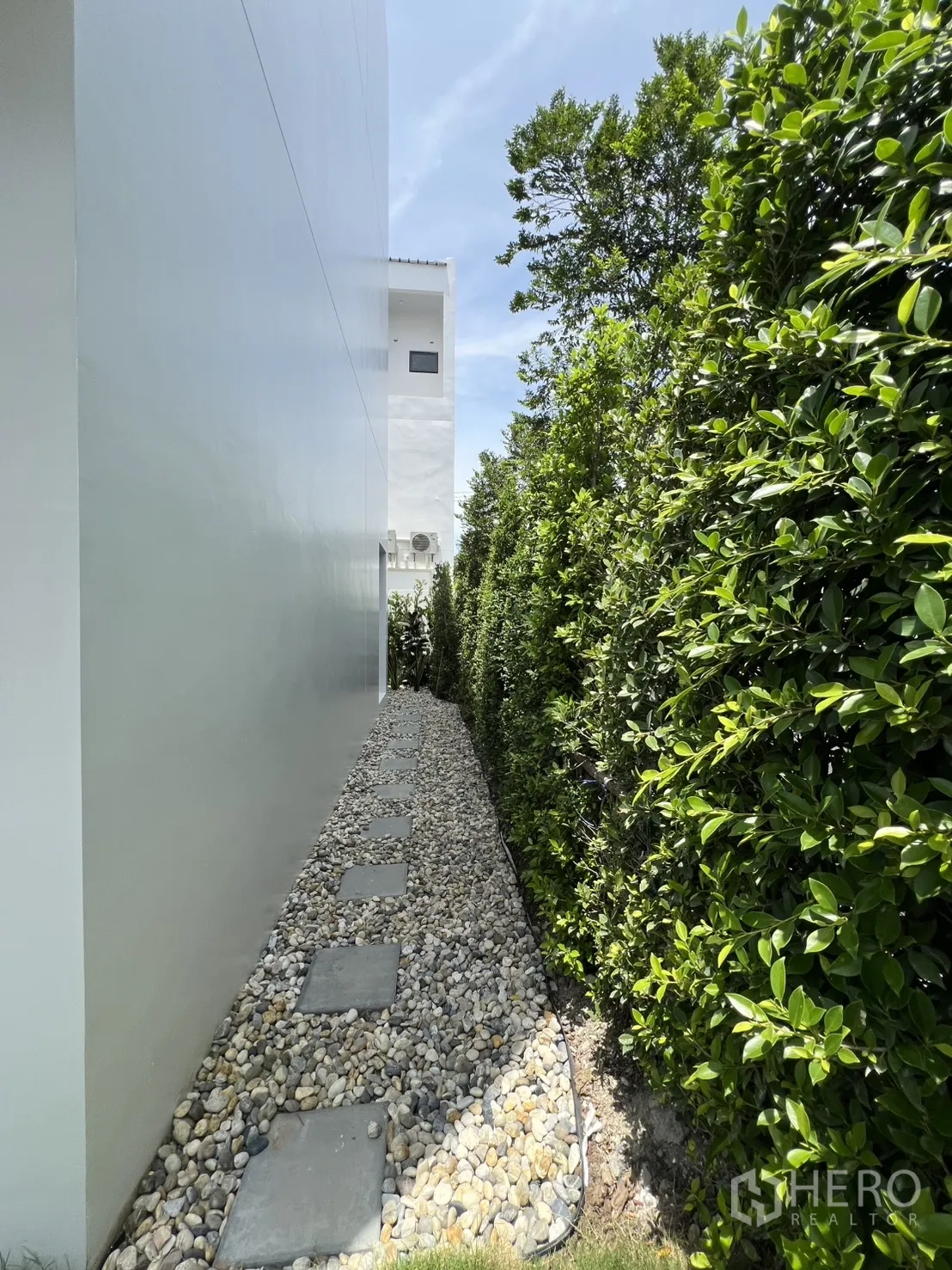 Property Image #35 for property HRE01201