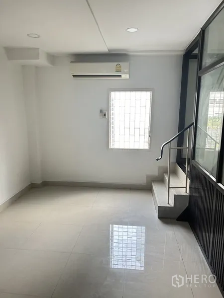 Property Image #8 for property BRE25845