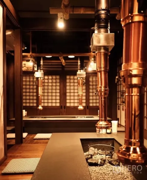 อาคารพาณิชย์ ให้เช่าในBang Rak, Bangkok - ห้องรับประทานอาหารส่วนตัว โต๊ะย่างพร้อมปล่องดูดควันทองแดง ในอาคารพาณิชย์บางรัก