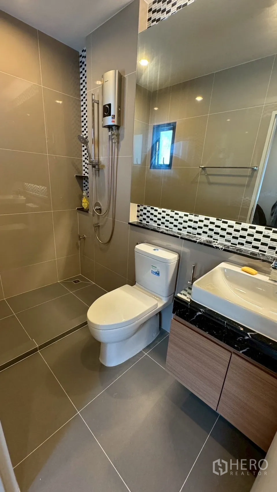 Property Image #4 for property BRE20571