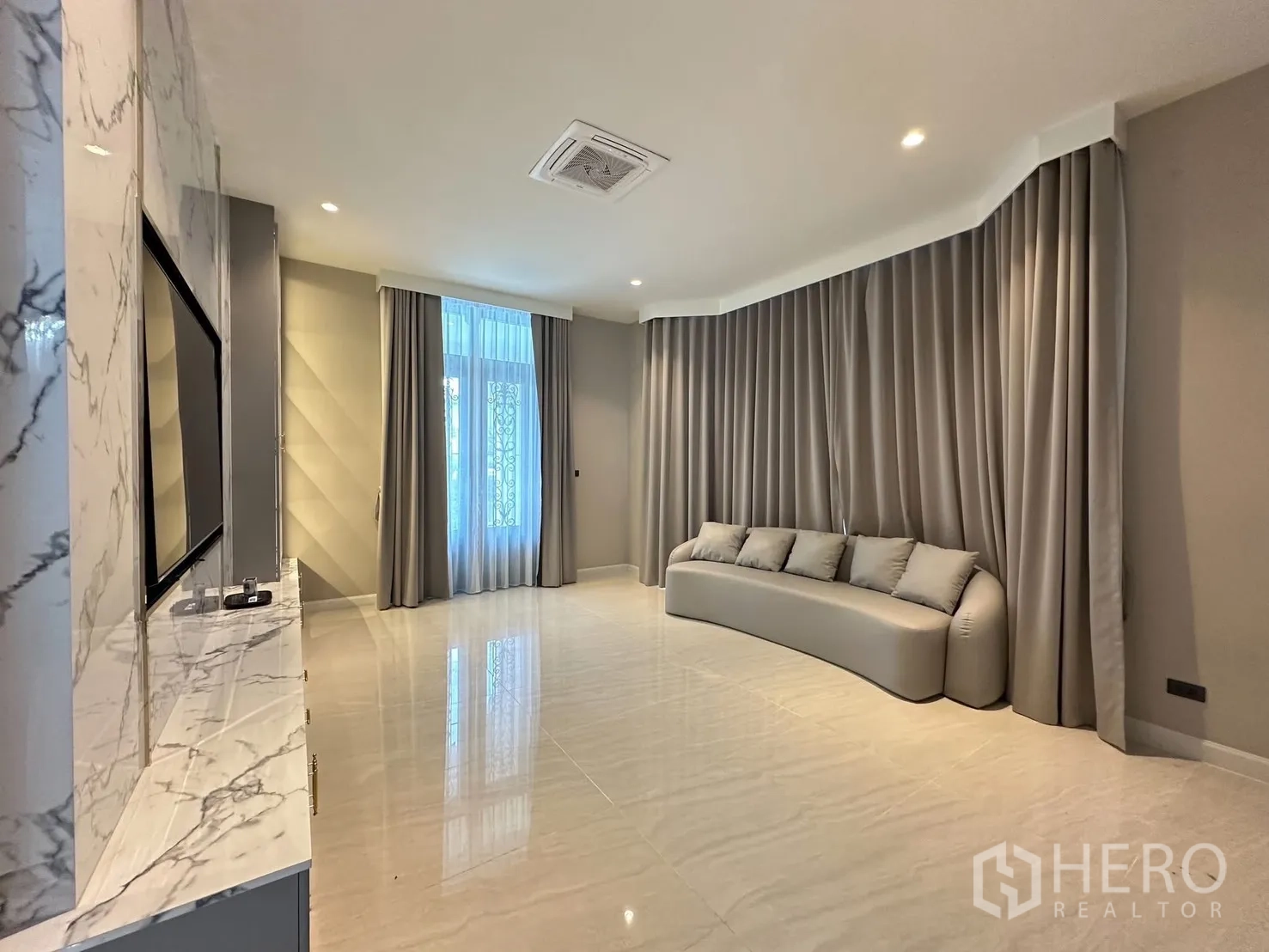 Property Image #17 for property BRE22564