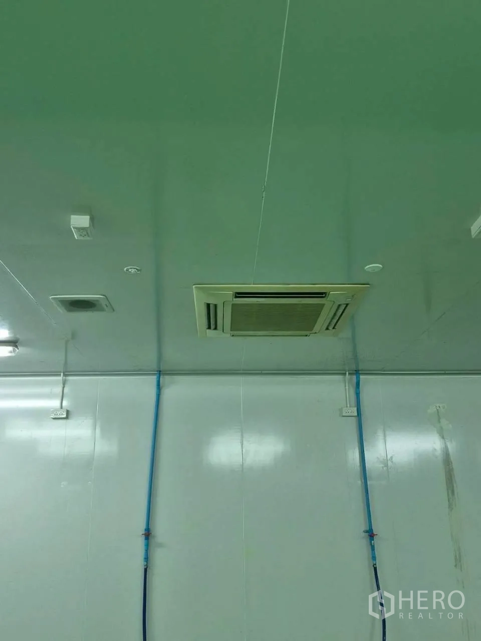 Property Image #15 for property BRE17095