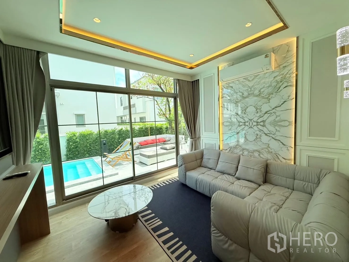 Property Image #25 for property HRE00104