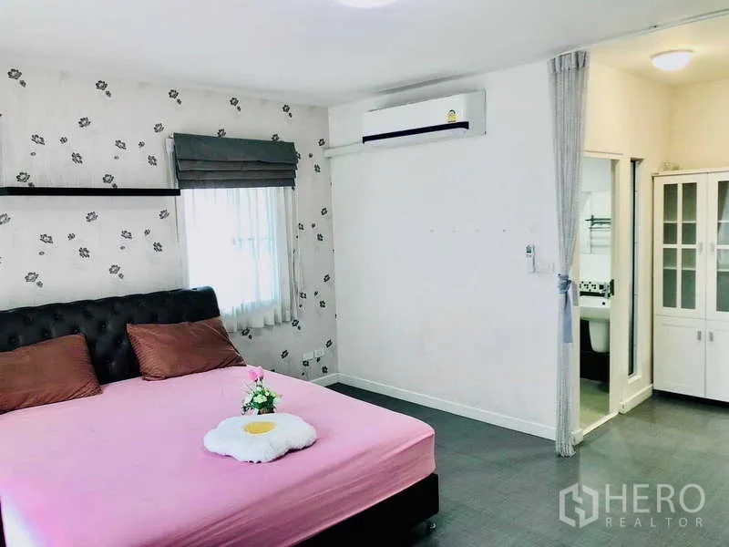 Detached House for rent or sale - Master bedroom ensuite entrance with wardrobe and air-conditioning.