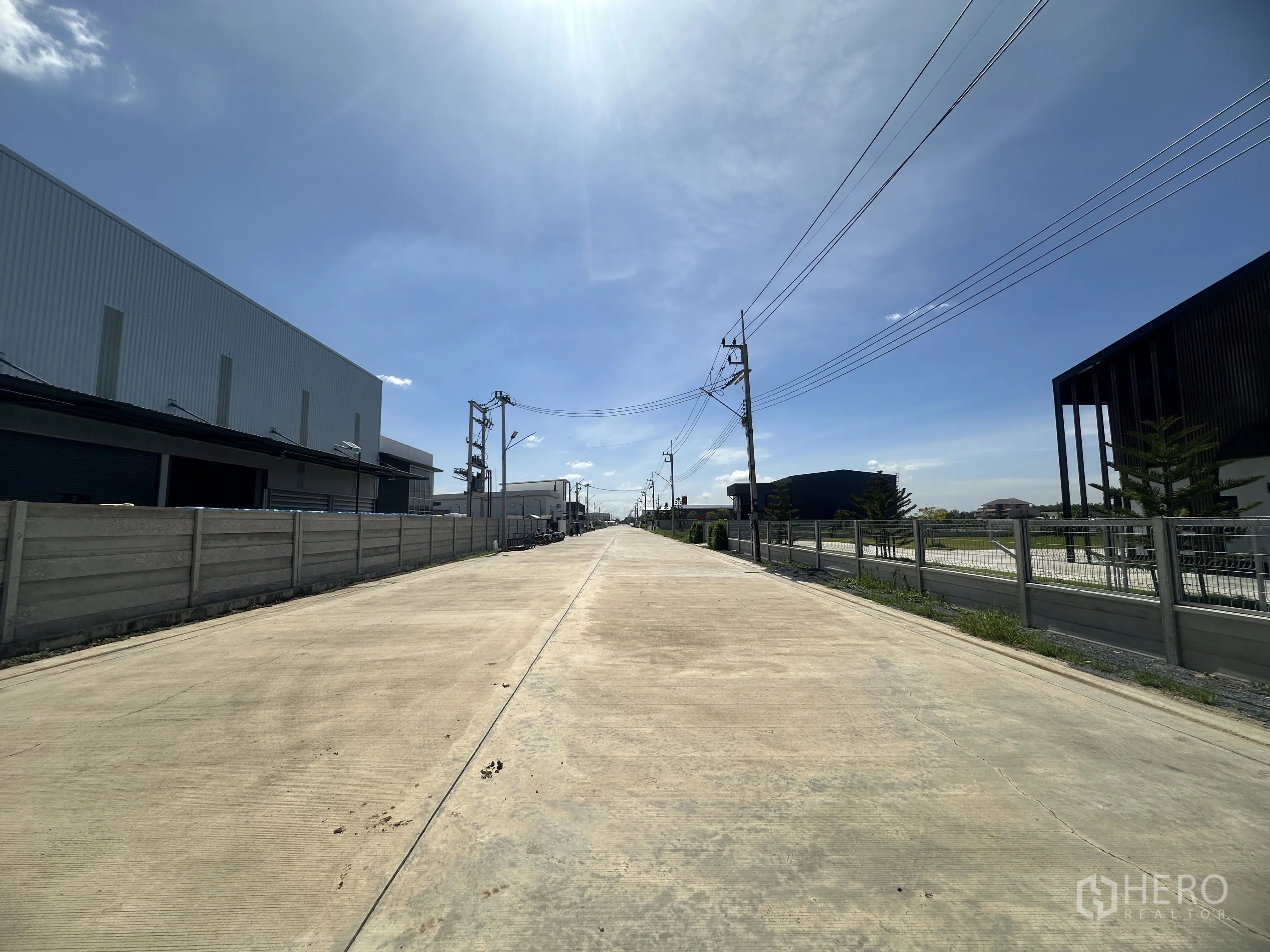 Property Image #4 for property HRE00951