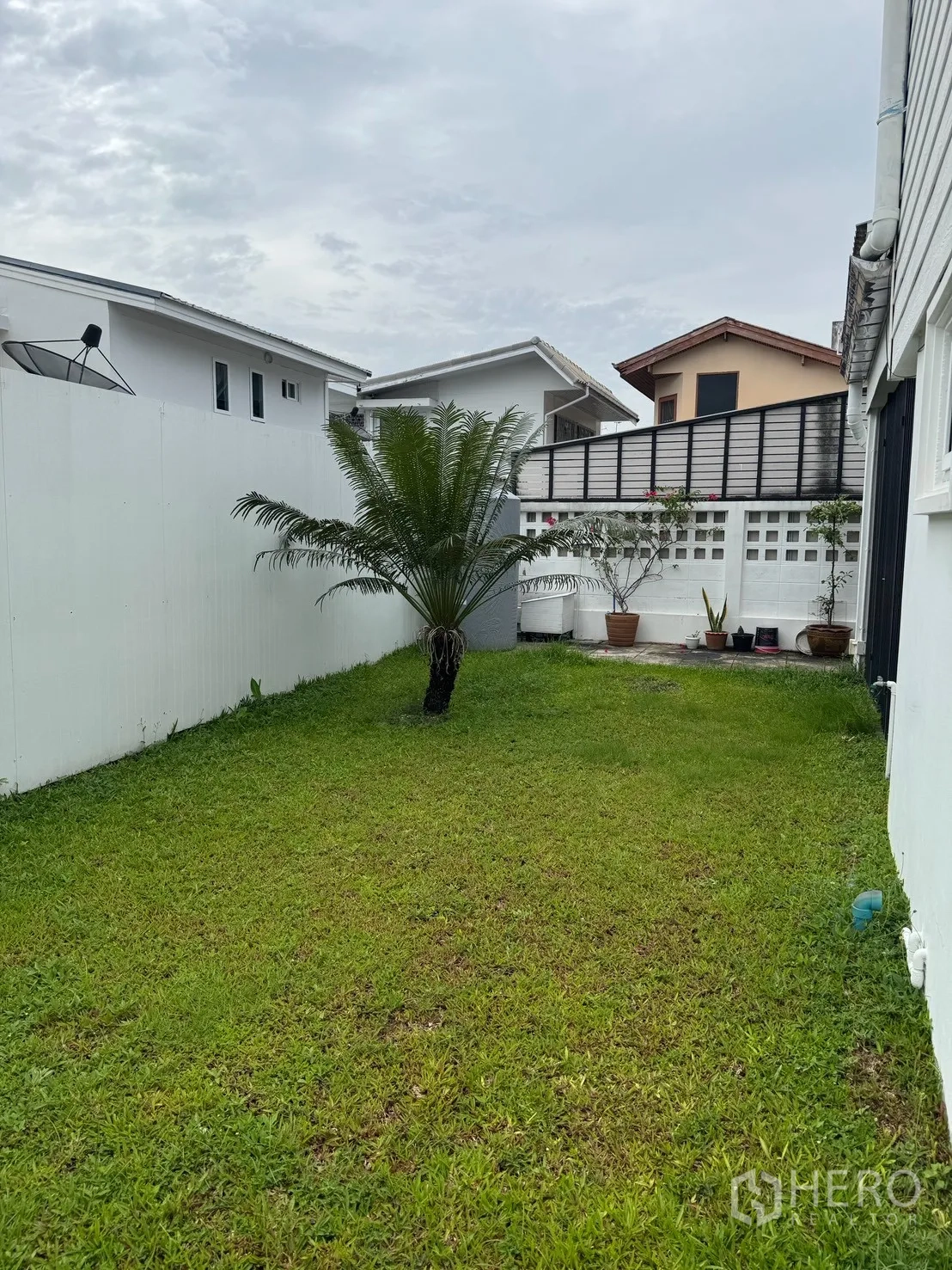 Property Image #24 for property HRE01332