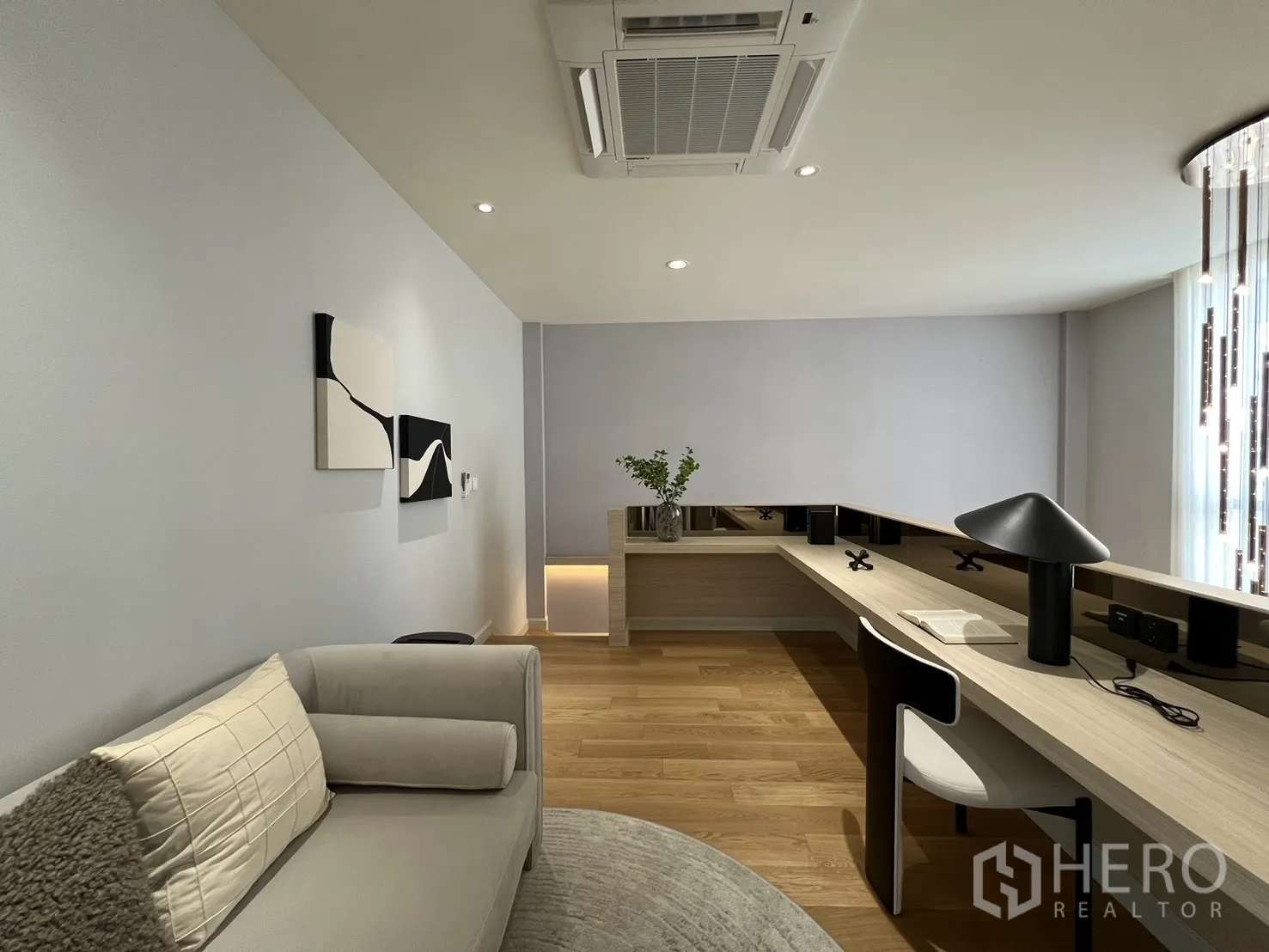 Property Image #28 for property HRE00581