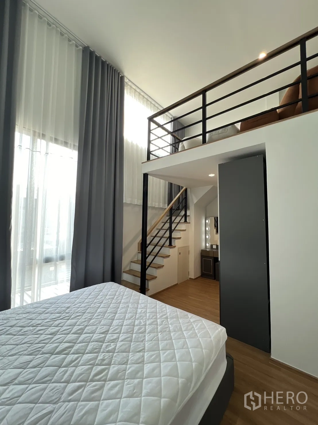 Property Image #33 for property HRE00412