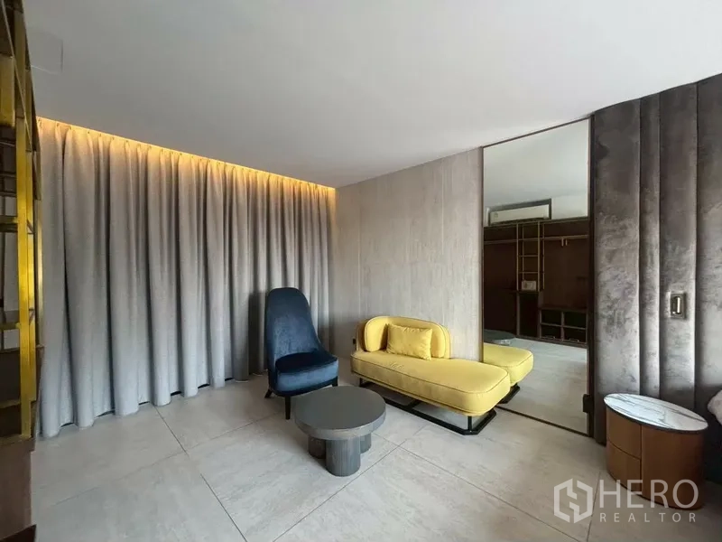 Property Image #6 for property HRE00177