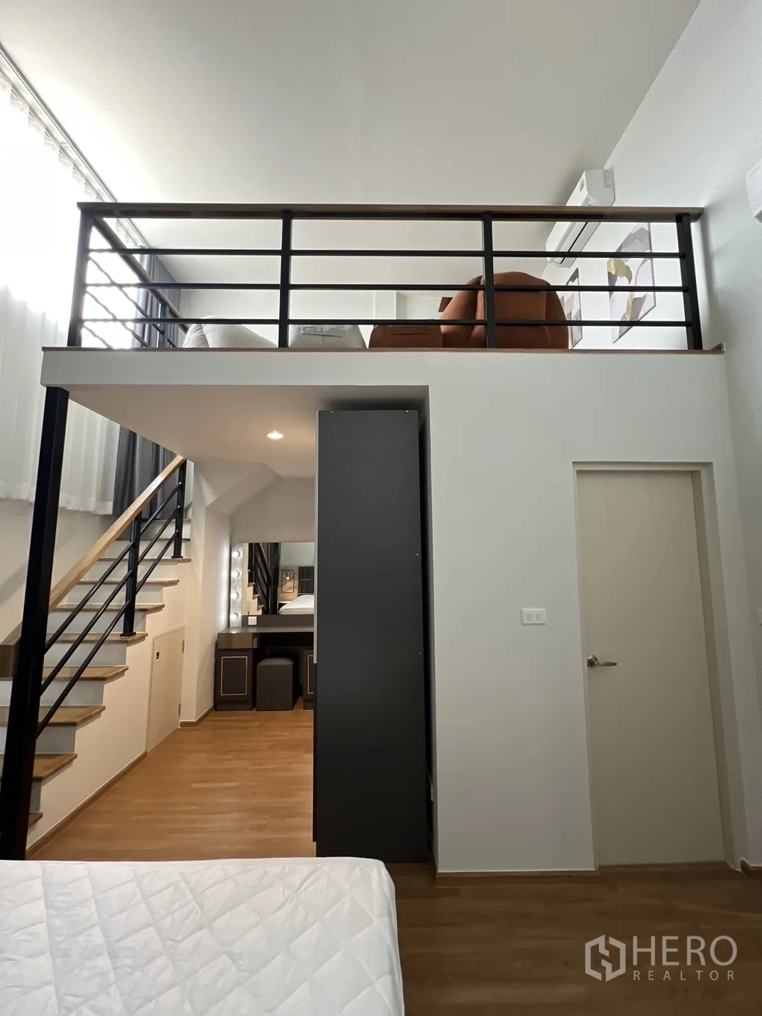 Property Image #23 for property HRE00412