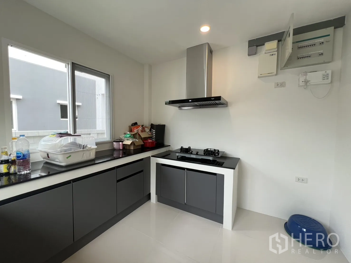 Property Image #24 for property HRE01191