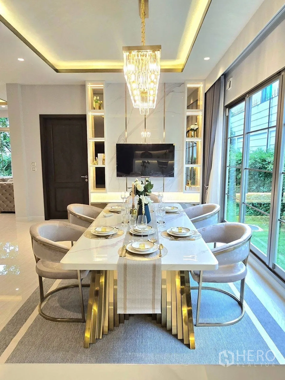 Property Image #25 for property HRE00297