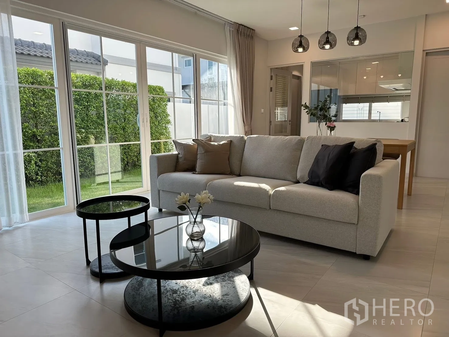 Property Image #25 for property HRE00901