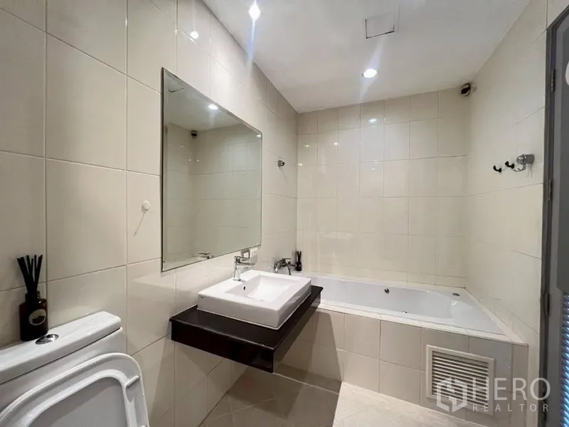 Property Image #16 for property BRE23842