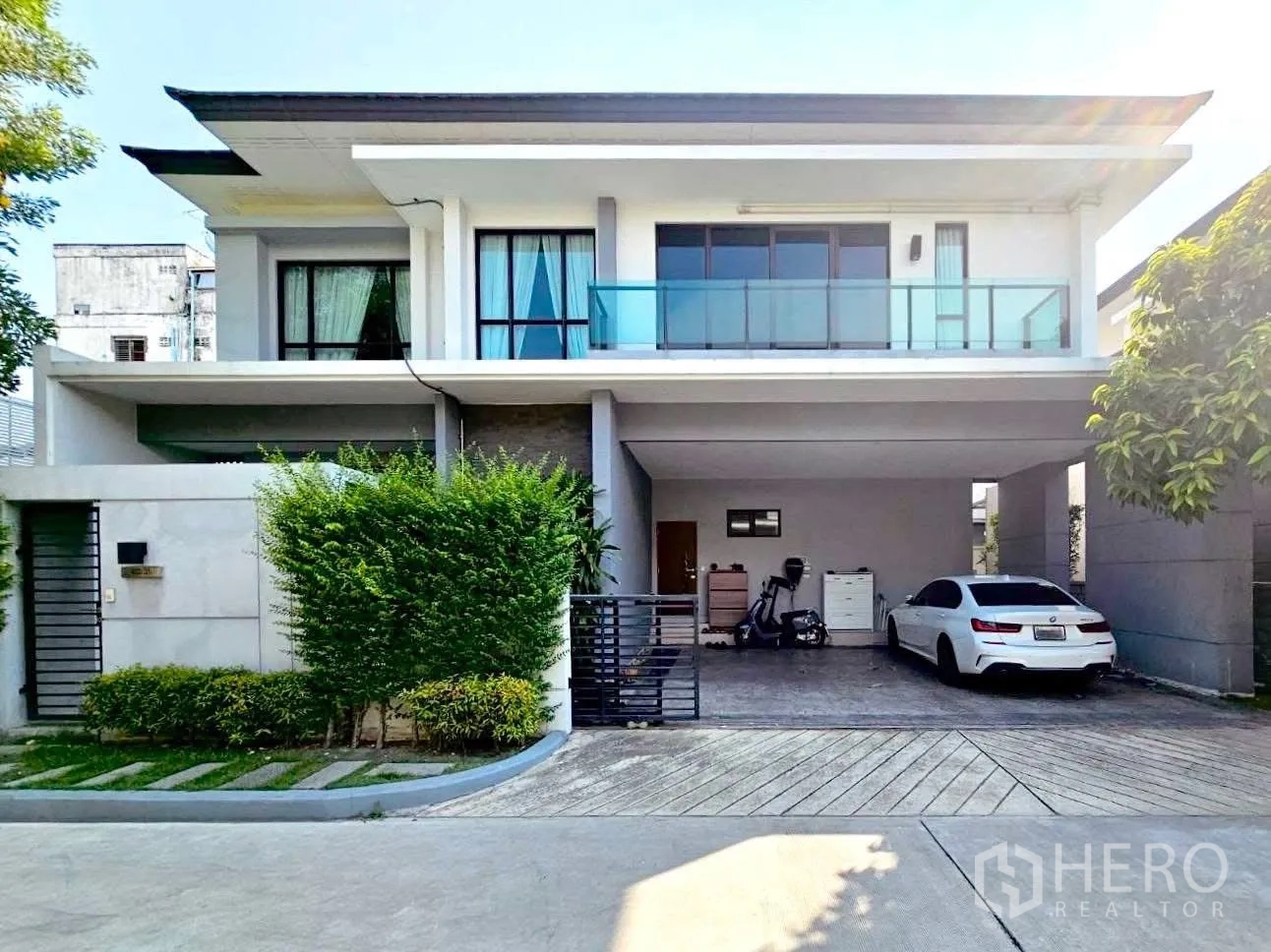 Property Image #26 for property HRE00863