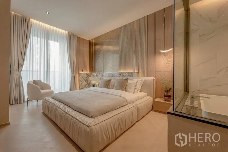 Property Image #6 for property HRE00749