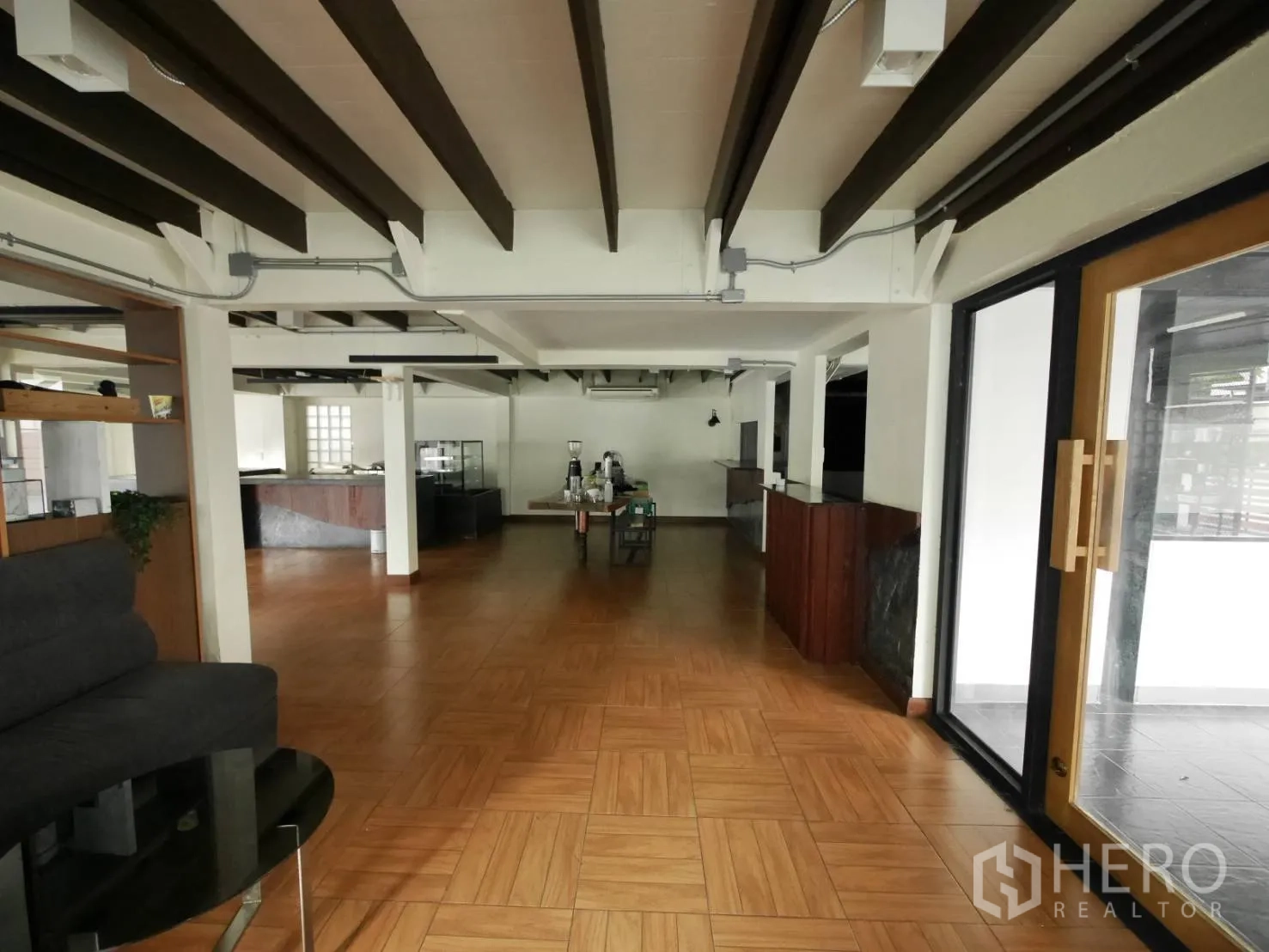 Property Image #6 for property BRE17817