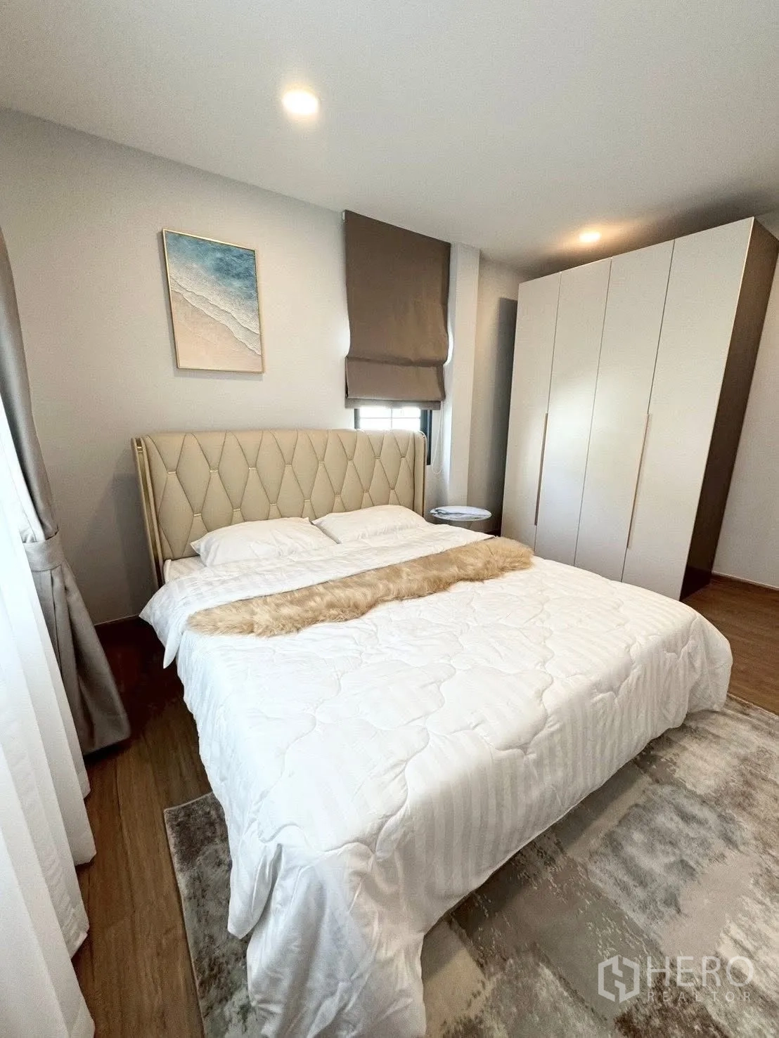 Property Image #15 for property HRE00096