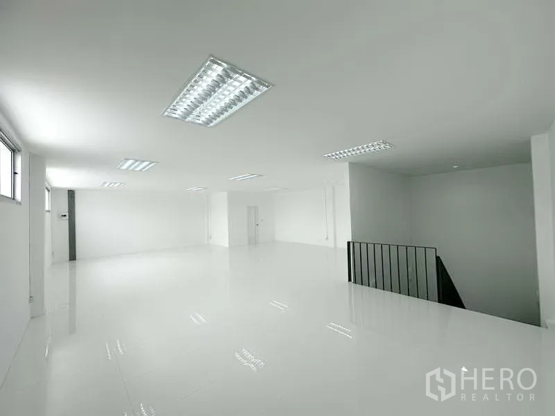 โรงงาน ให้เช่าในPathum Thani - แผนผังและตารางประเภทอาคาร แสดงแบบ Type H ขนาด 1,233 ตร.ม.