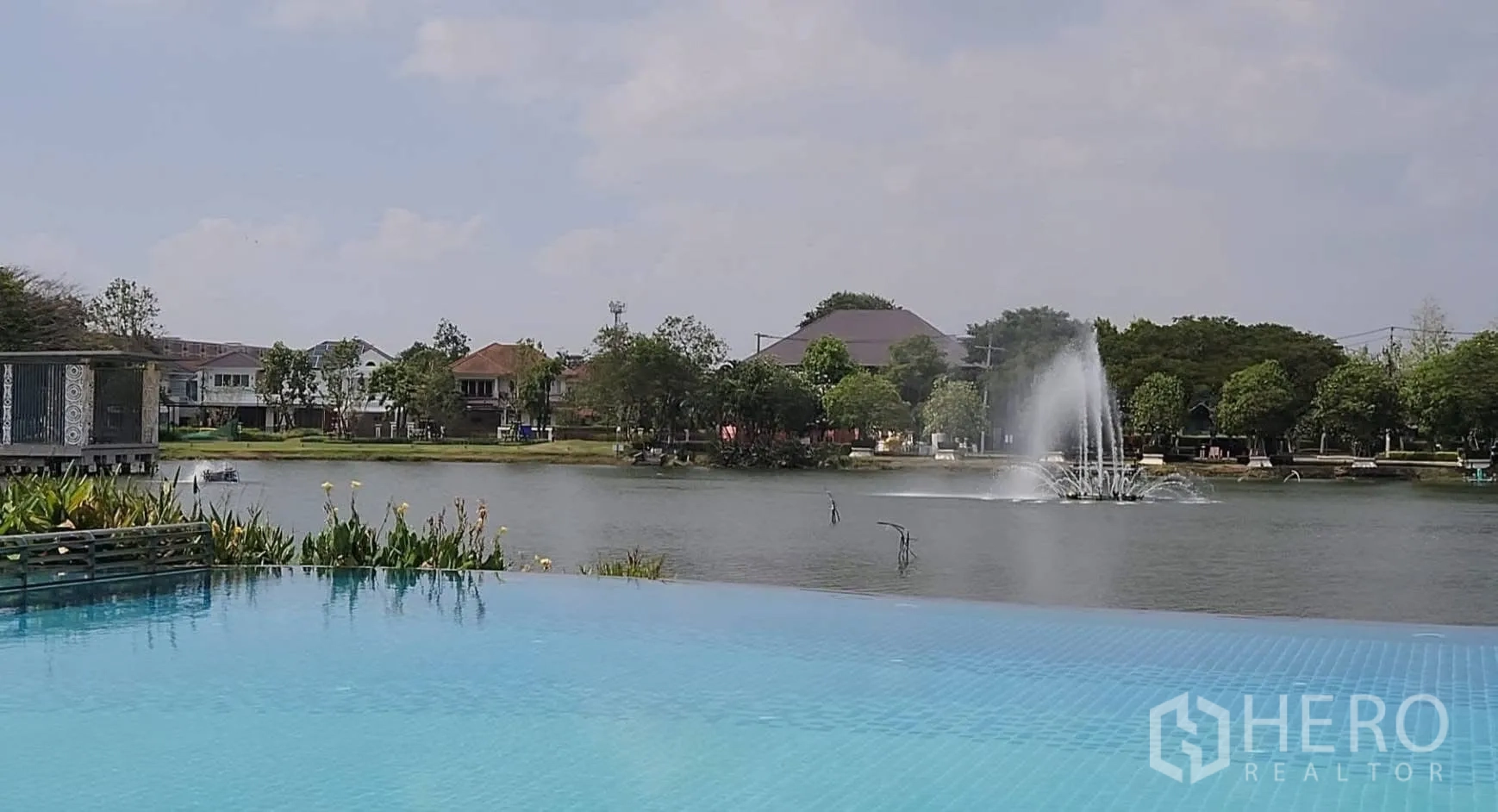 Property Image #17 for property HRE00305