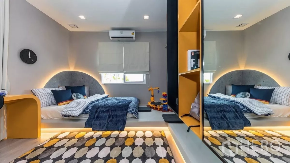 บ้าน ให้เช่าในPrawet, Bangkok - ห้องนอนเด็กคู่ เตียงสองฝั่ง ไฟซ่อนและพรมลายเรขาคณิต