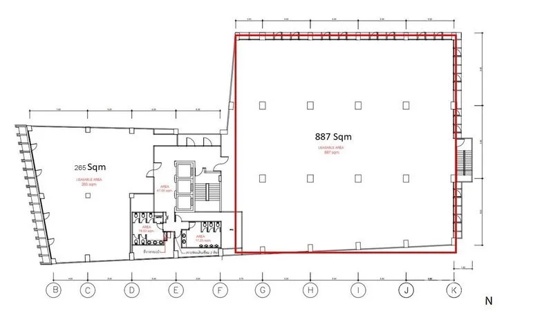 办公空间 出租在Bang Rak, Bangkok - 平面图展示可用办公面积887平方米，标注清晰。