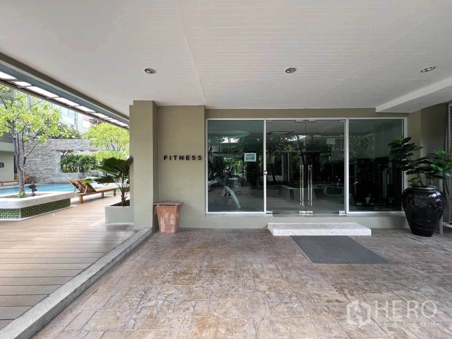 Property Image #32 for property HRE01128