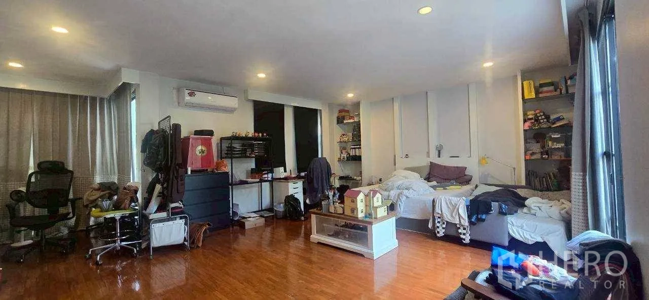 Property Image #32 for property HRE00464