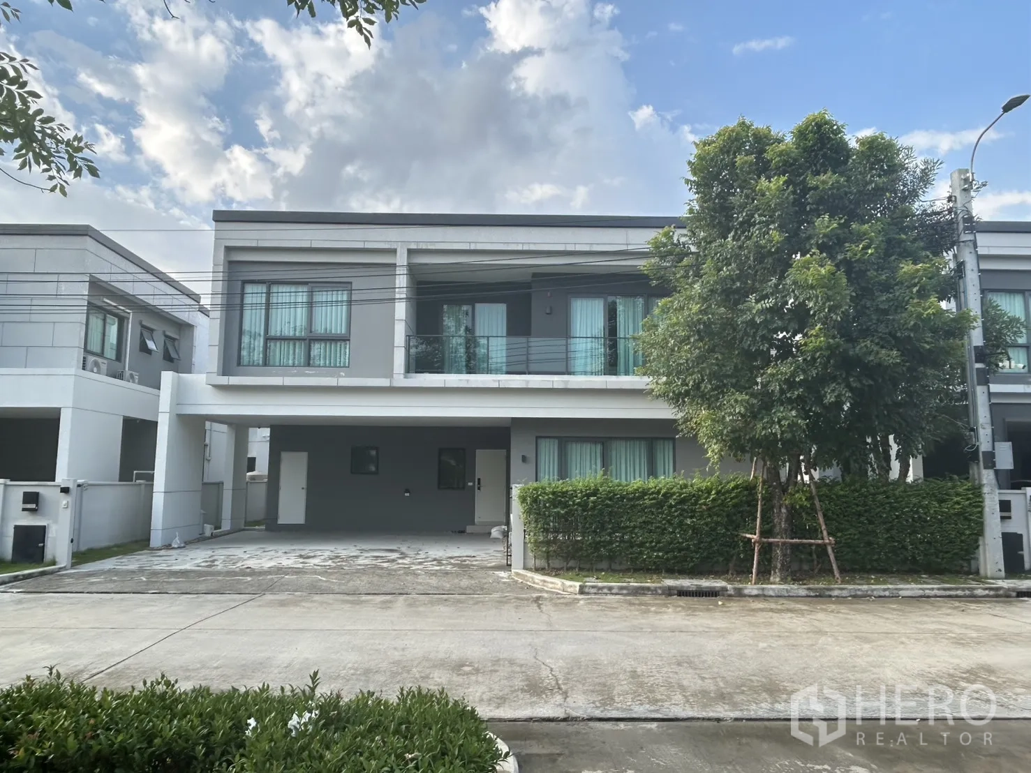 Property Image #21 for property HRE00607