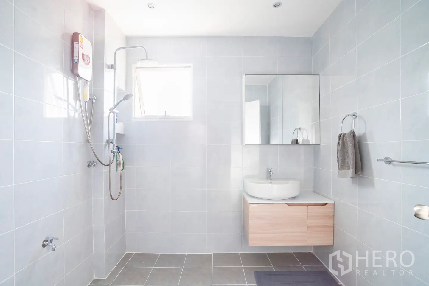 Property Image #15 for property BRE21043