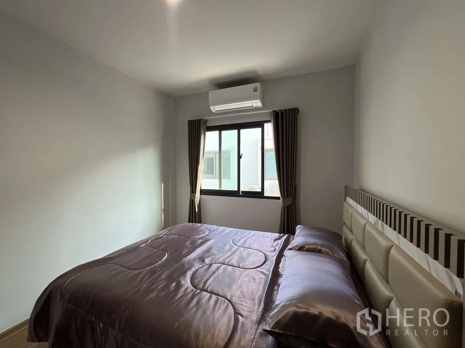 Property Image #18 for property HRE00409