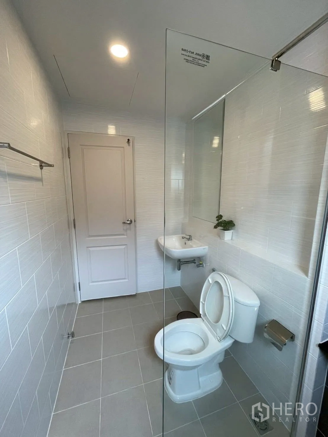 Property Image #22 for property HRE00892