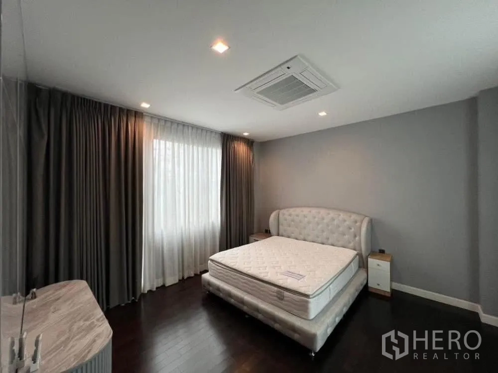 Property Image #12 for property BRE18455