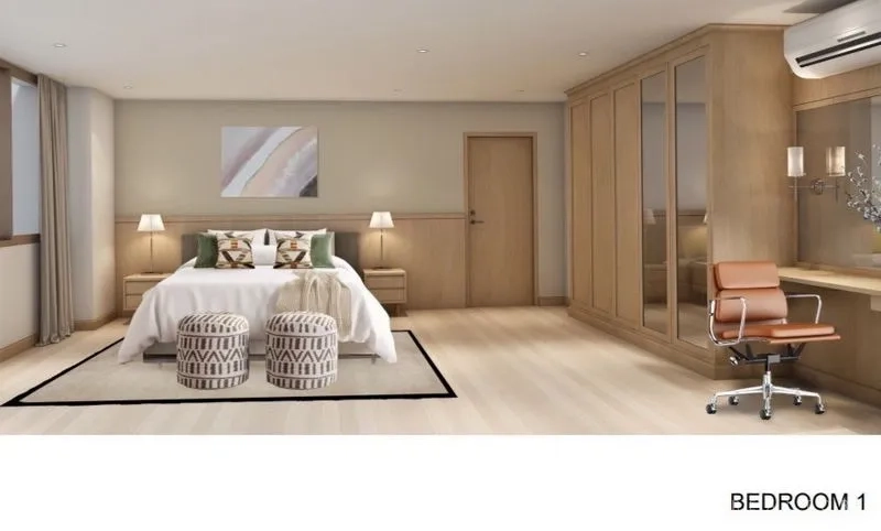 อพาร์ทเมนท์ ให้เช่าในKhlong Toei, Bangkok - ห้องนอนมาสเตอร์ ตู้เสื้อผ้าเต็มผนัง โต๊ะเครื่องแป้ง ที่นั่ง และพื้นไม้