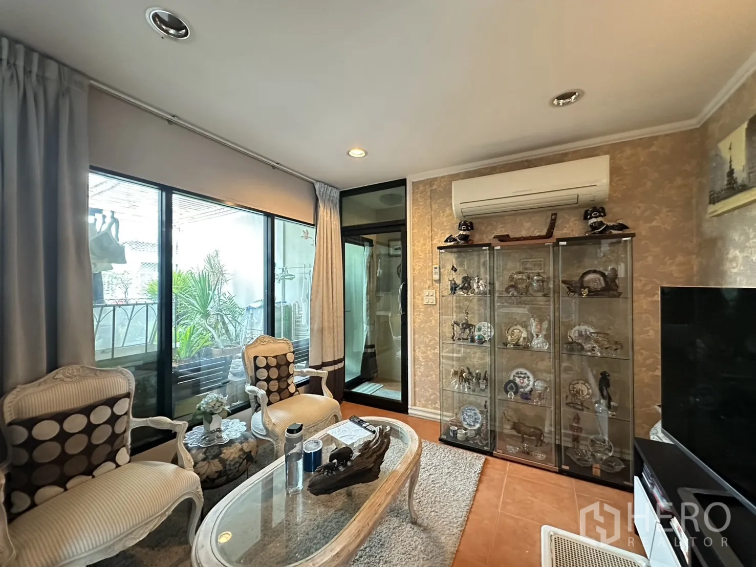 Property Image #24 for property HRE00921