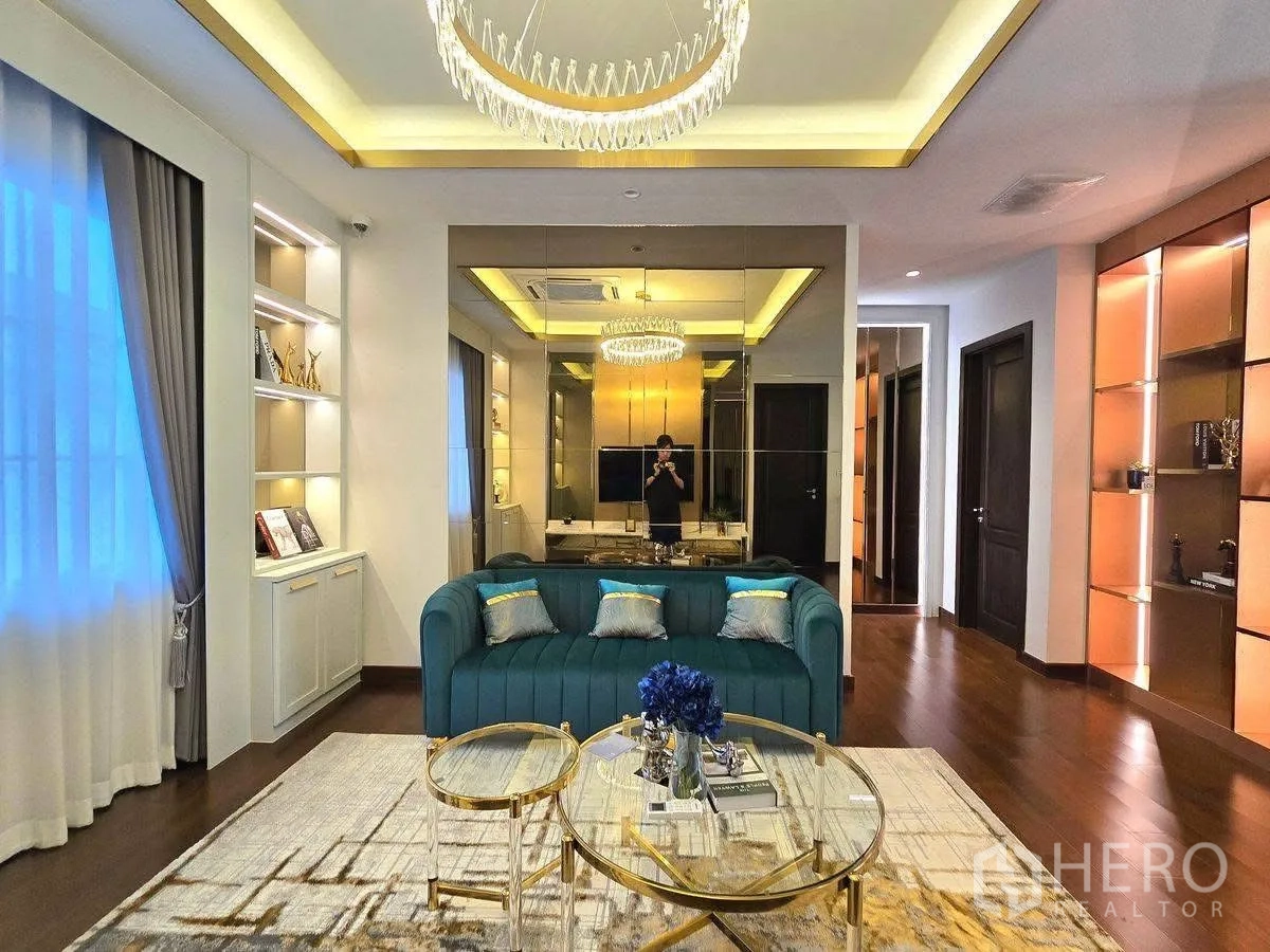 Property Image #26 for property HRE00297